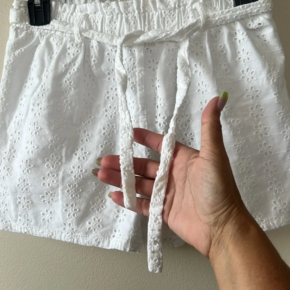 Art Class Shorts White Eyelet‎ Kids Girls L 10/12 Lined Drawstring Cotton Summer